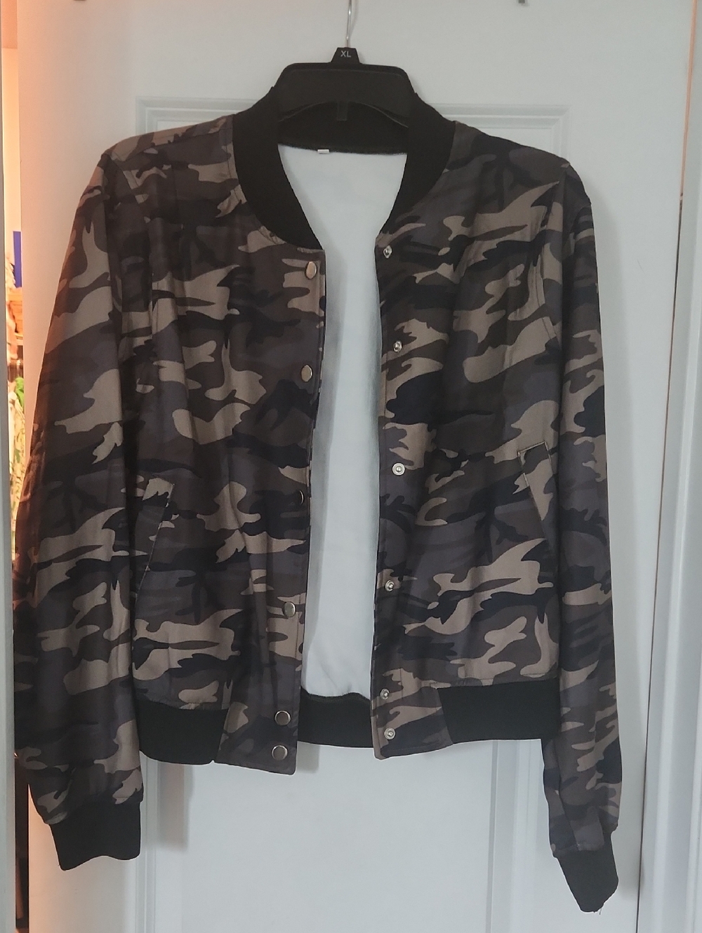Women’s Camo Bomber Jacket - Black/Grey